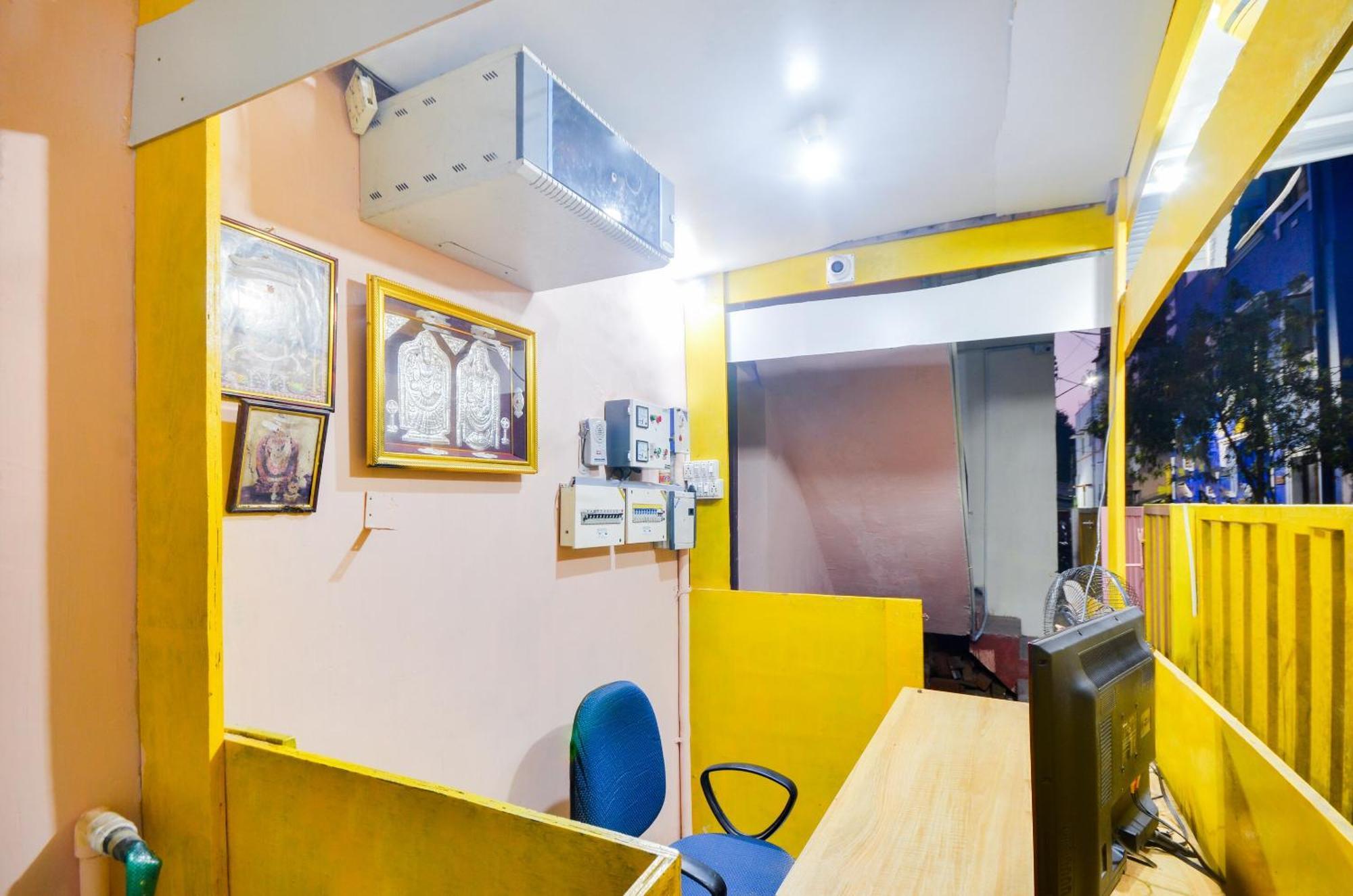 Hotel O Sri Murugan Lodge Coimbatore Luaran gambar