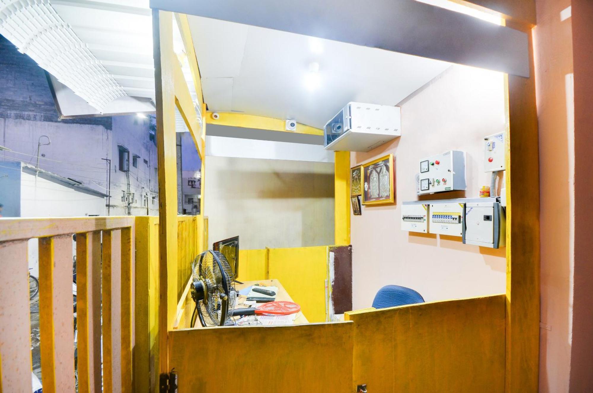 Hotel O Sri Murugan Lodge Coimbatore Luaran gambar